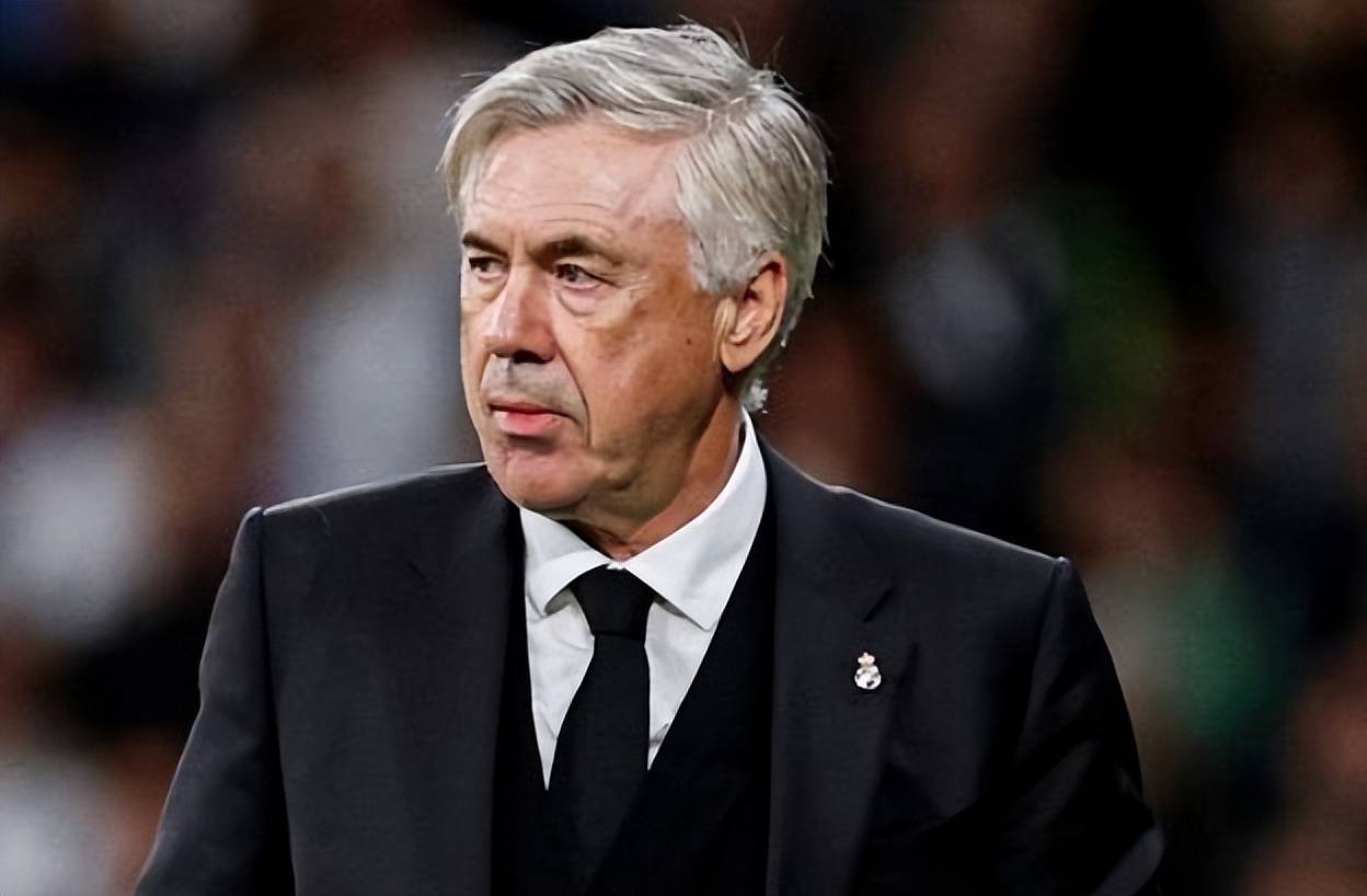 安切洛蒂的灵活战术:如何适应不同球队的简单介绍 安切洛蒂的灵活战术:如何适应不同球队的简单介绍