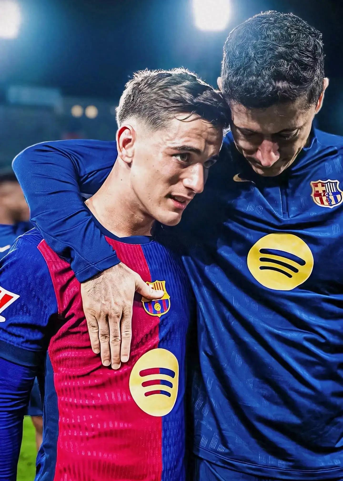 梅西走后,巴黎战术体系重建中 梅西走后,巴黎战术体系重建中