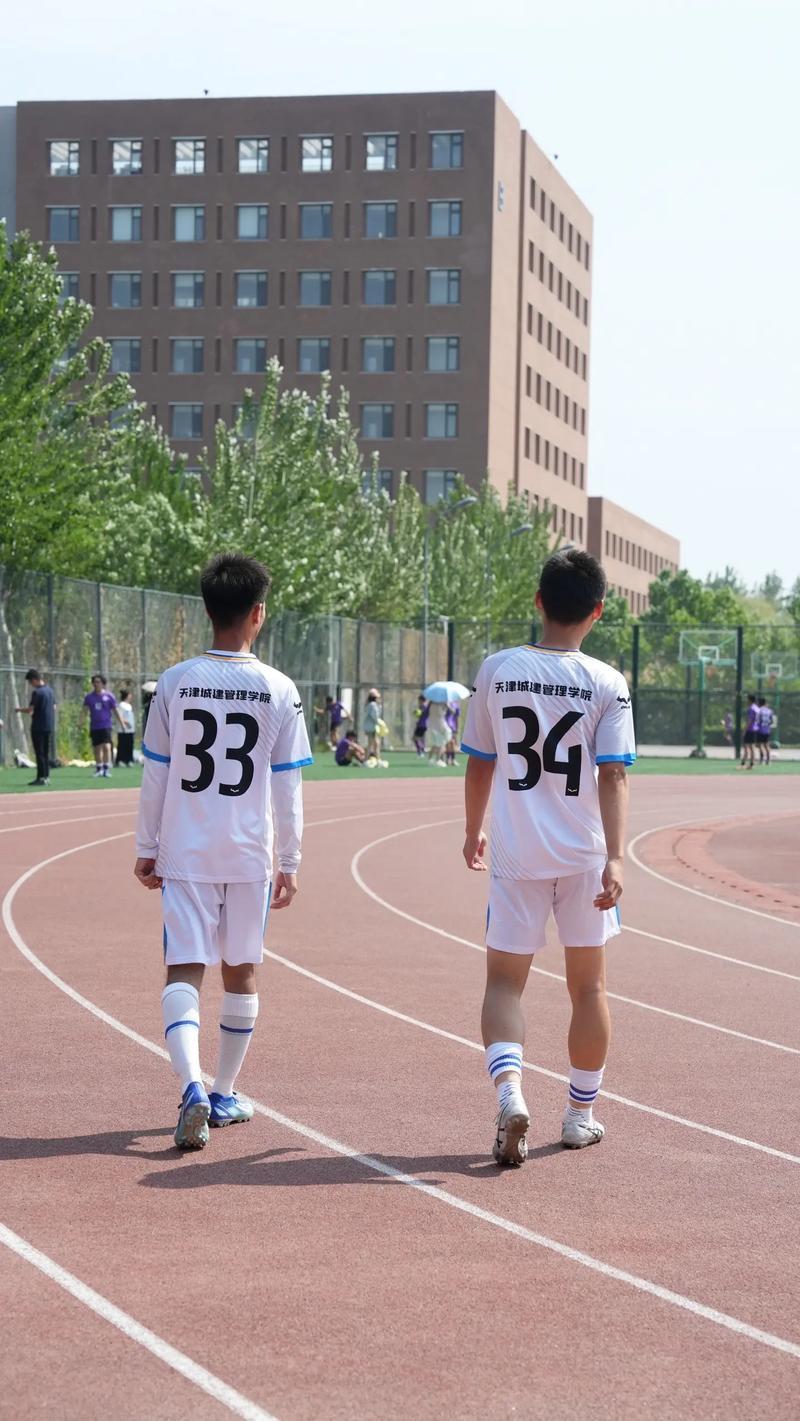 关于奥运会足球赛:青春与梦想的舞台的信息 关于奥运会足球赛:青春与梦想的舞台的信息