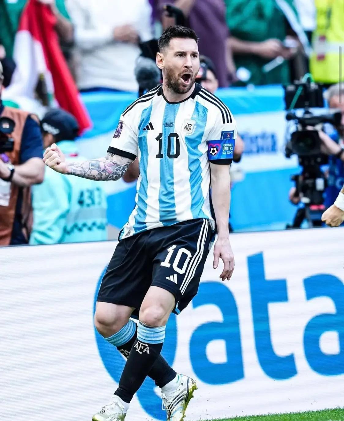 九游体育在线-VAR再引争议：误判减少，但足球的流畅性牺牲了吗？的简单介绍