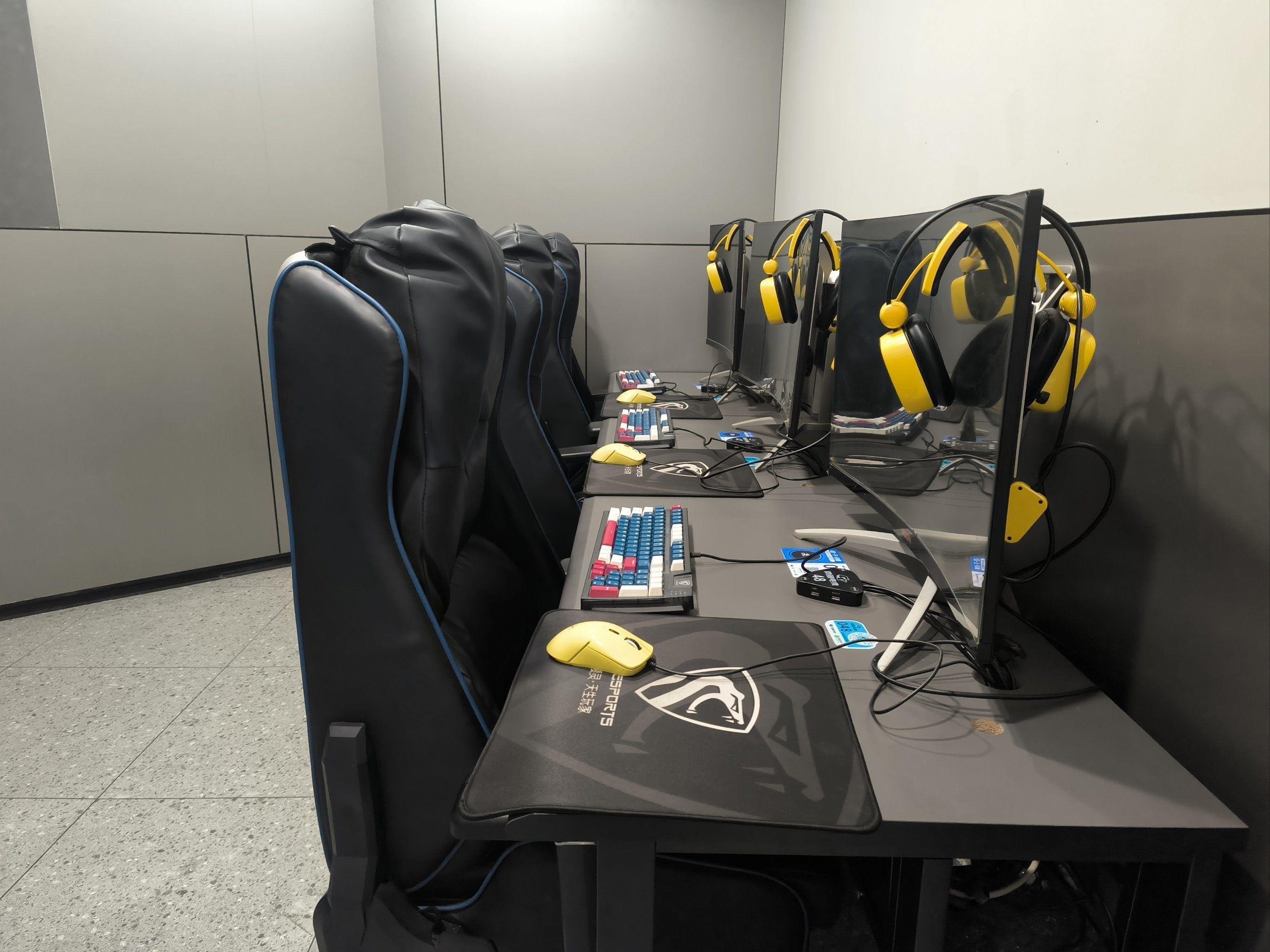 九游体育网址-包含电竞椅选购指南：久坐不累的秘密是什么？的词条